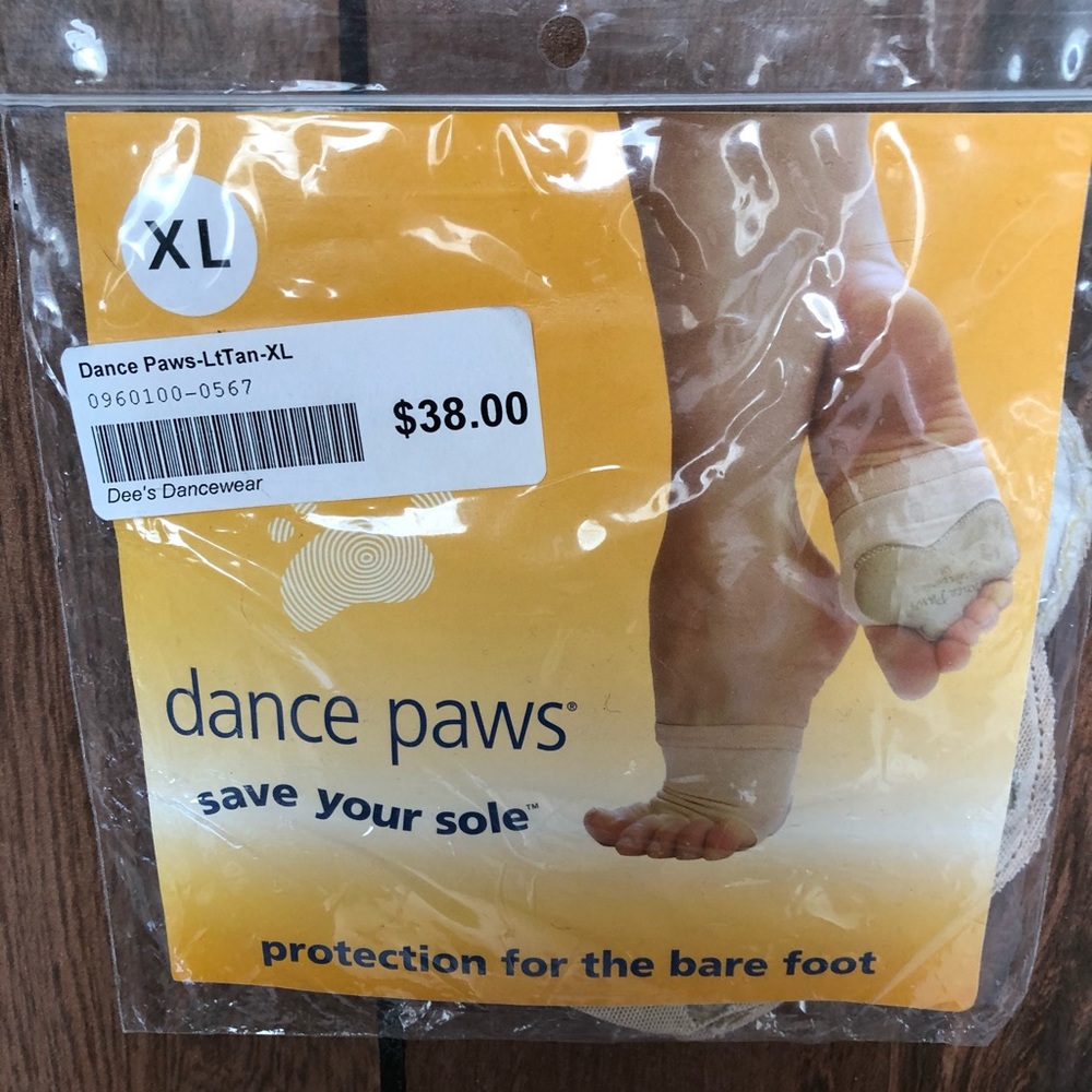 NWT Vintage Dance Paws Dancewear feet protectors